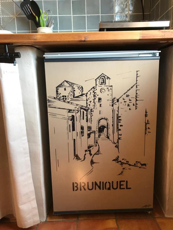 ブルニケル Le Pigeonnier Du Beffroiヴィラ エクステリア 写真